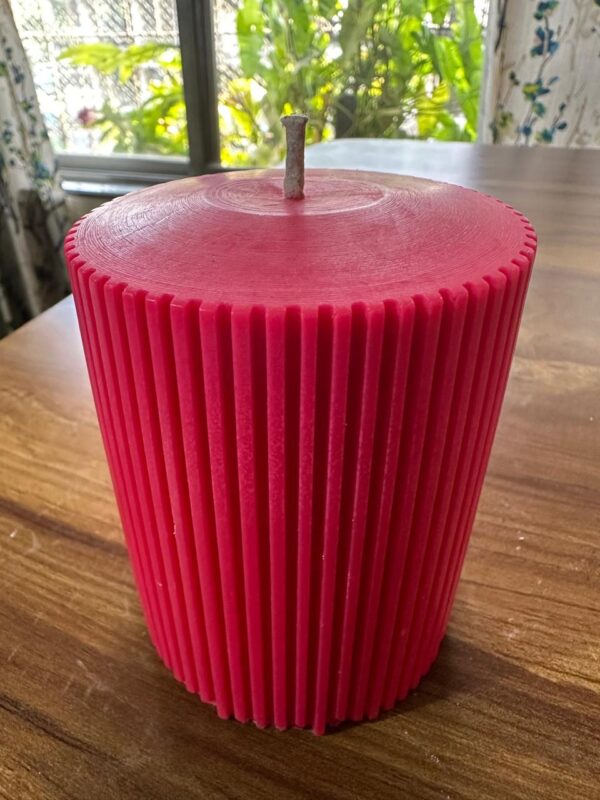 CRINKLE PILLAR CANDLE MEDIUM