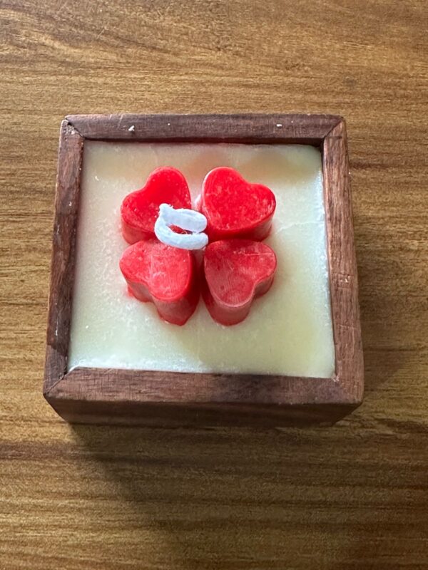 WOODEN SQURE BOX CANDLE